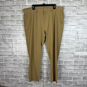 Fabletics The Only Pant Classic Beige Straight Leg Chino Pants Mens 42 x 32